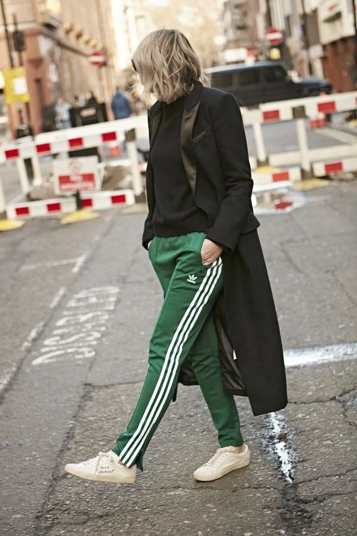 Adidas Calabasas штаны