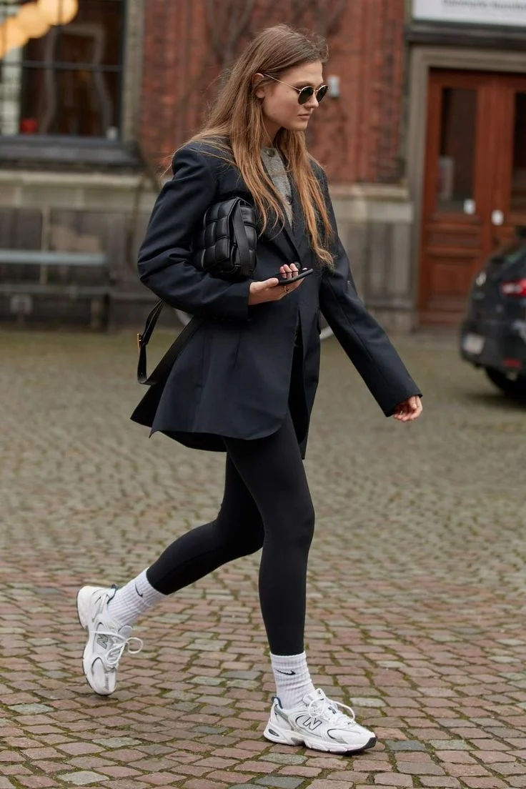 Аутфиты с New Balance 530