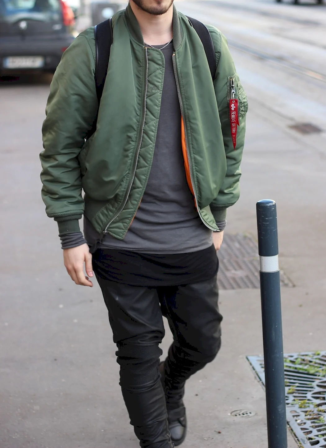 Бомбер Alpha industries outfit