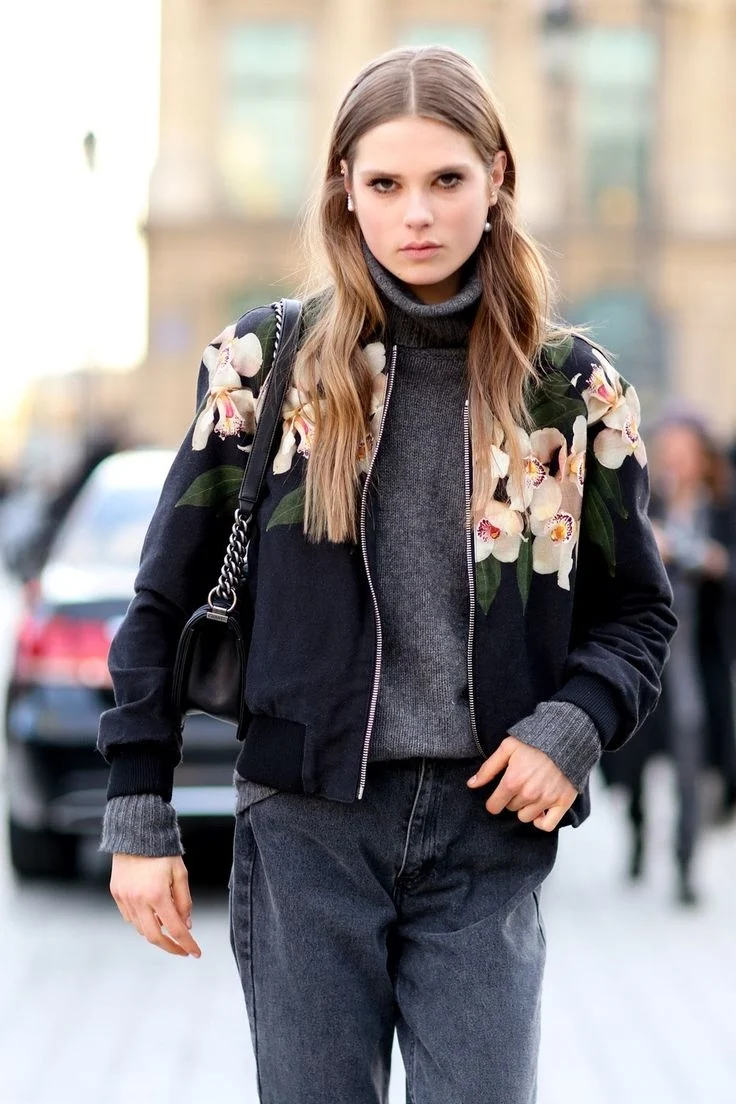 Бомбер Street Style