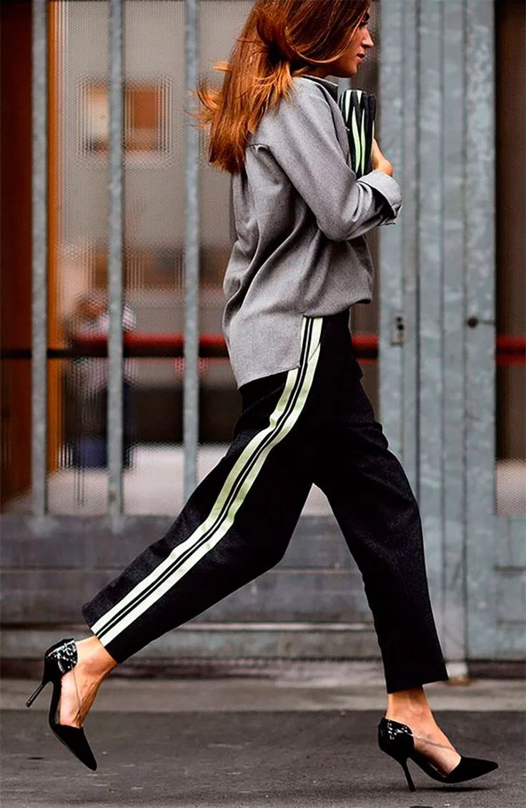 Брюки с лампасами Street Style