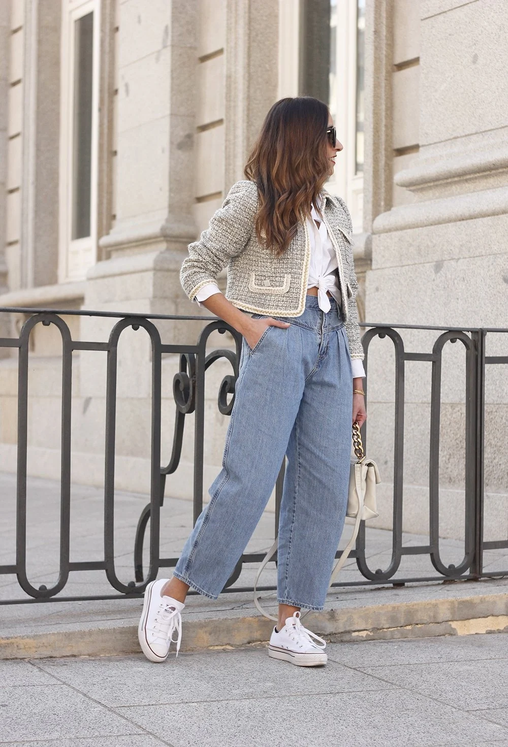 Levis Converse