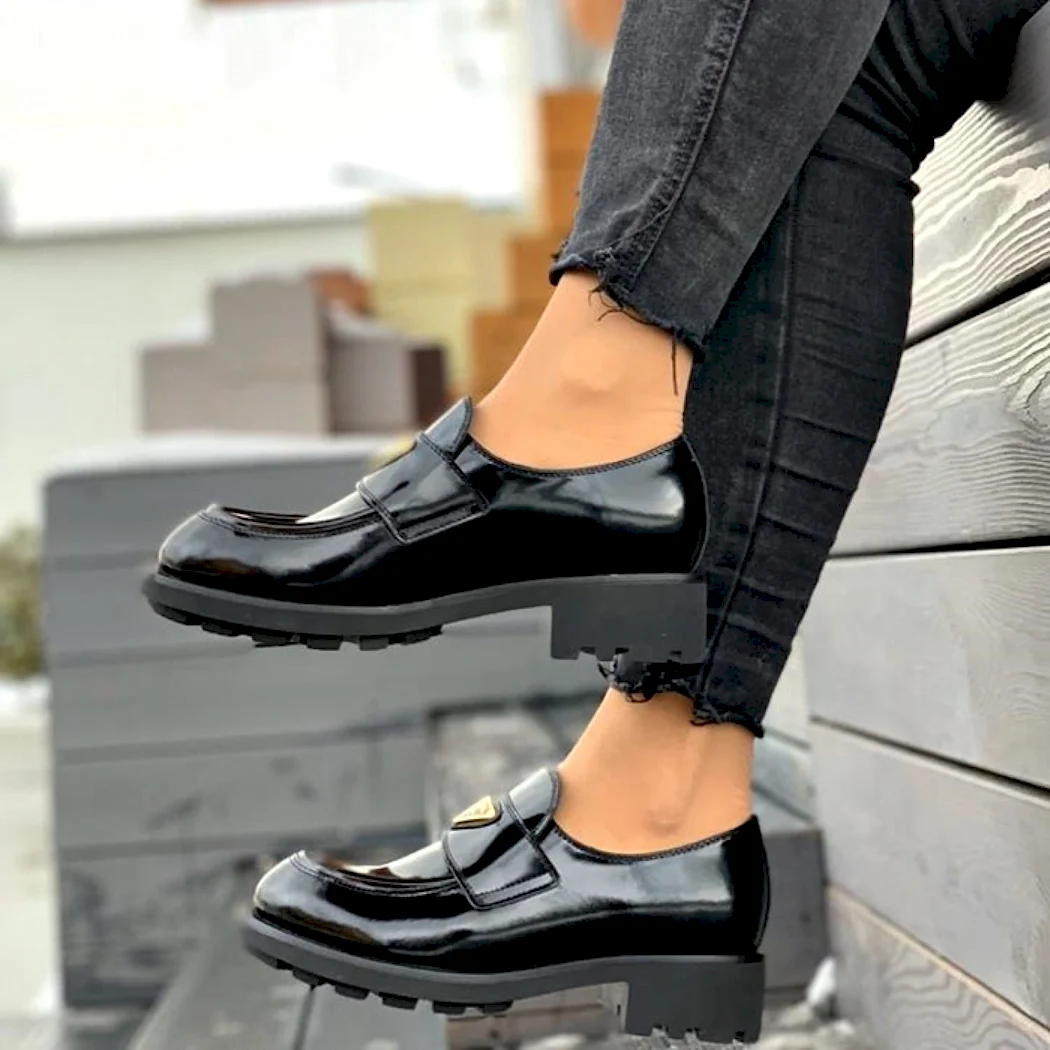 Лоферы Prada 2020