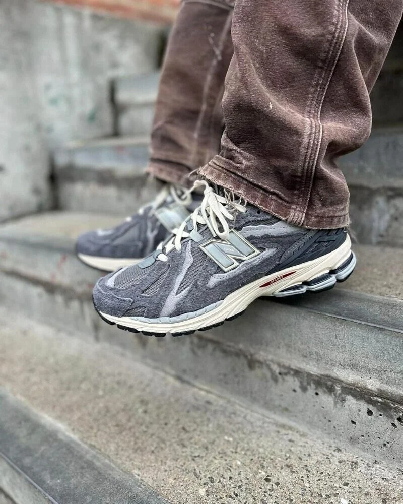 New Balance 1906d