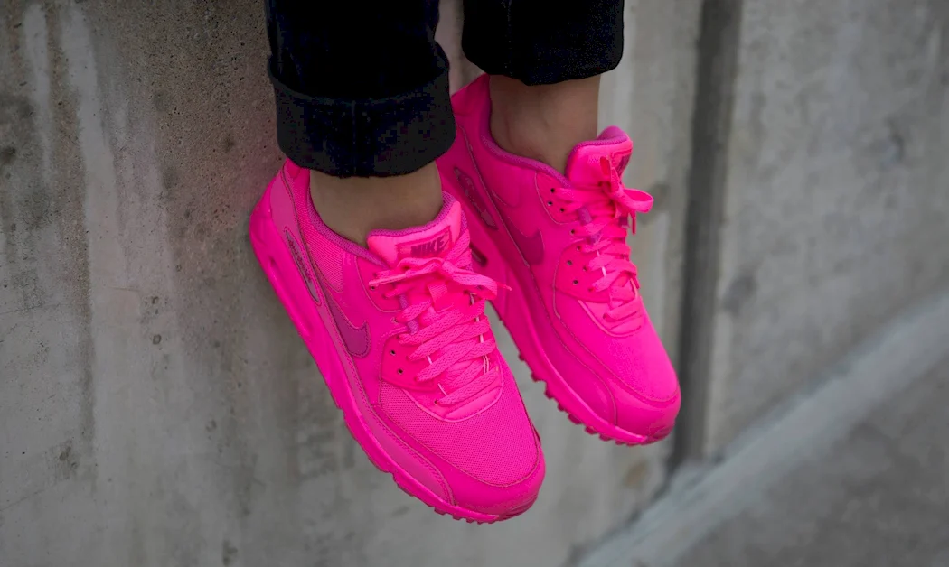 Nike Air Max розовый неон 90