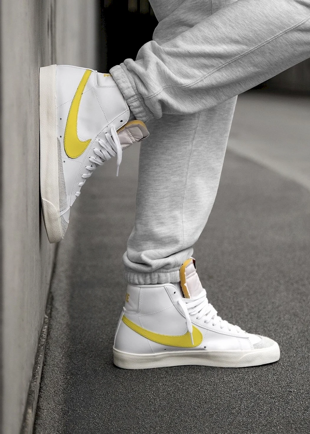 Nike Blazer 77