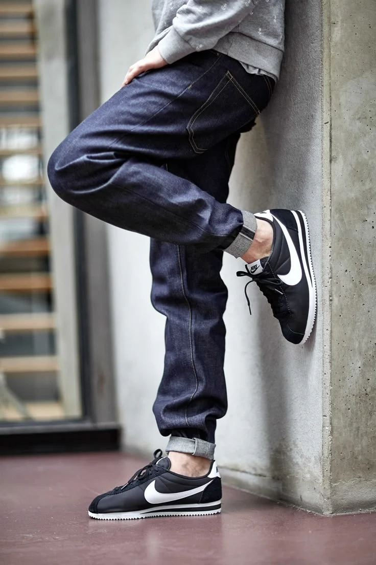 Nike Cortez мужские с джинсами