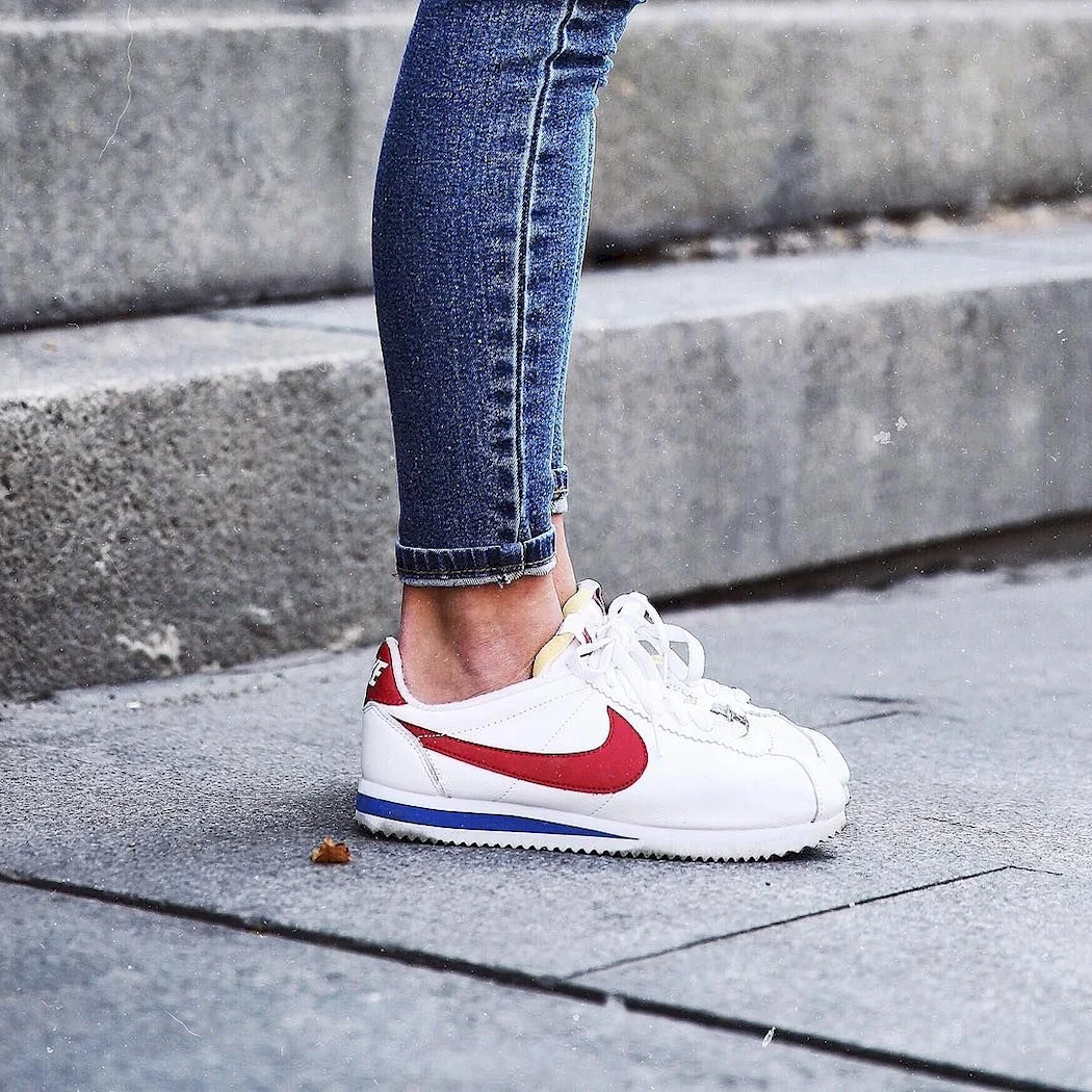 Nike Cortez образ