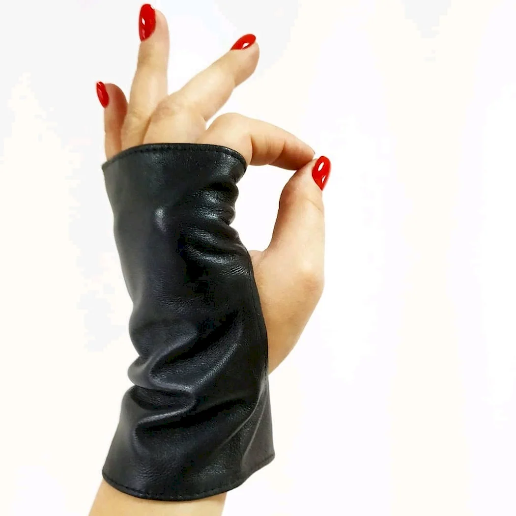 Перчатки Lace Gloves Lola Toys