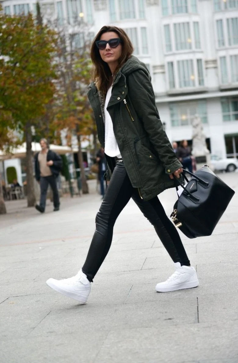Сникерсы Nike Air Force