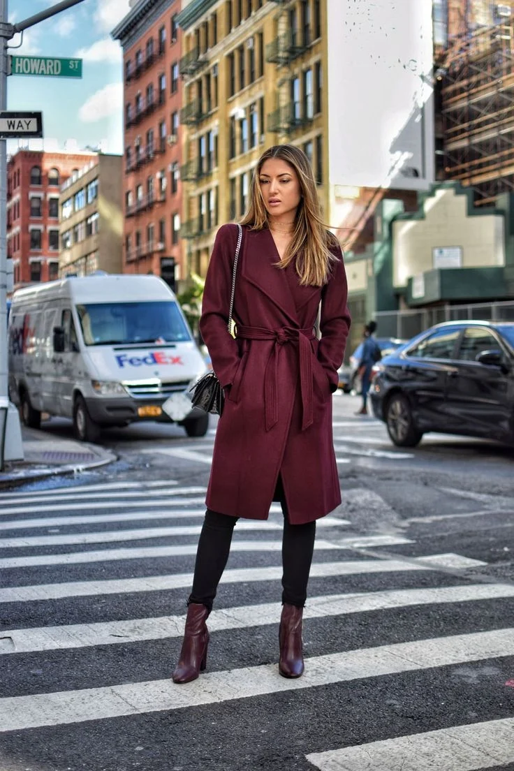 Street Style пальто цвета марсала