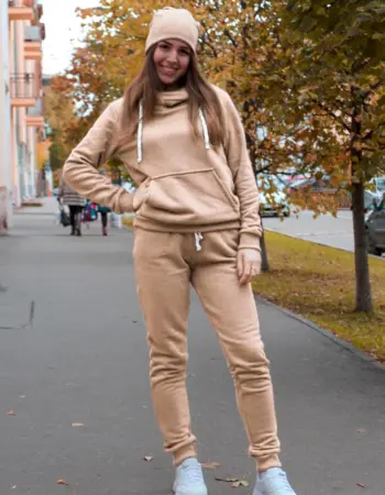 Теплый спортивный костюм