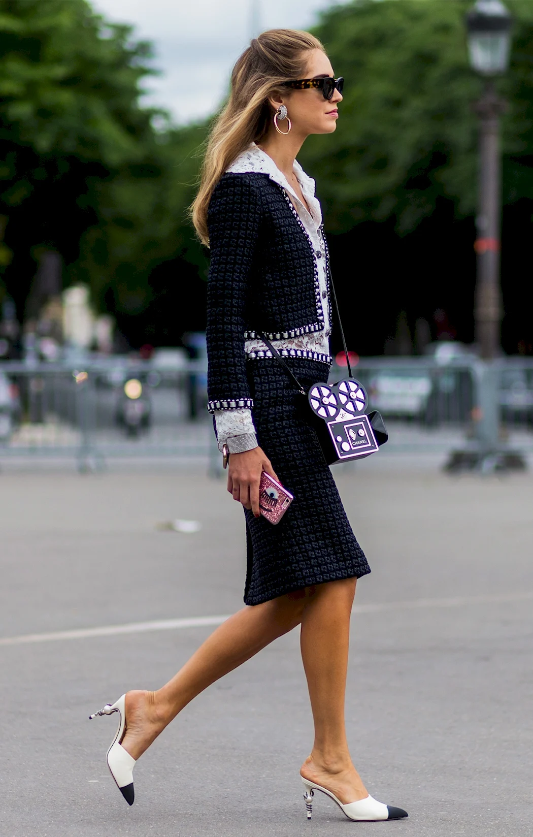 Твидовые туфли Chanel