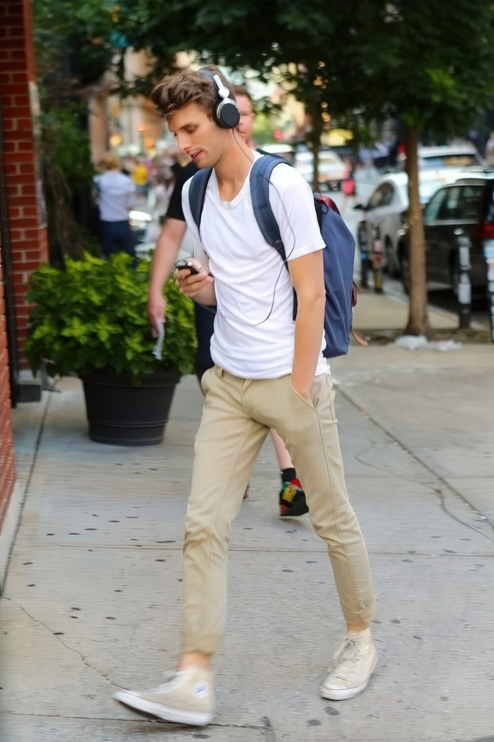 White Converse outfit man
