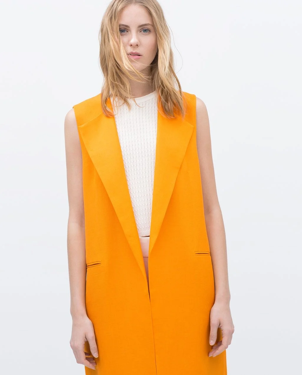 Жилет Zara