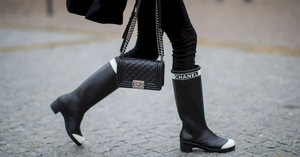 Жокейские сапоги Chanel